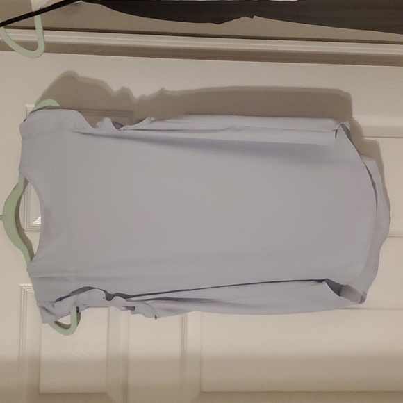 blouse - Picture 2 of 4